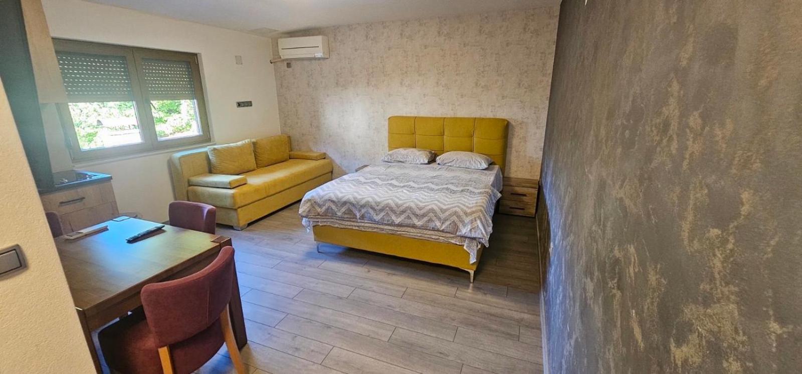 Apartmani Vesto Banja Luka Exterior photo